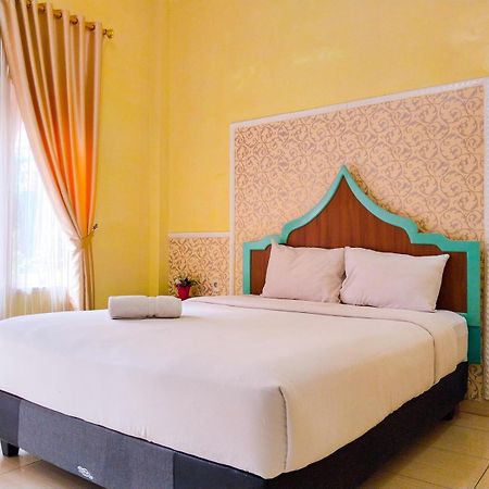 Grand Shaqilla Syariah Otel Deli Tua Dış mekan fotoğraf