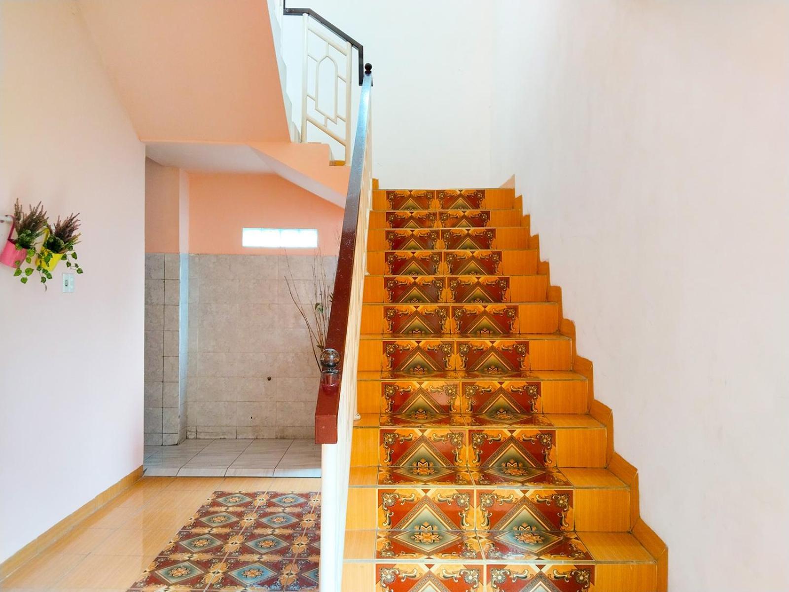 Grand Shaqilla Syariah Otel Deli Tua Dış mekan fotoğraf