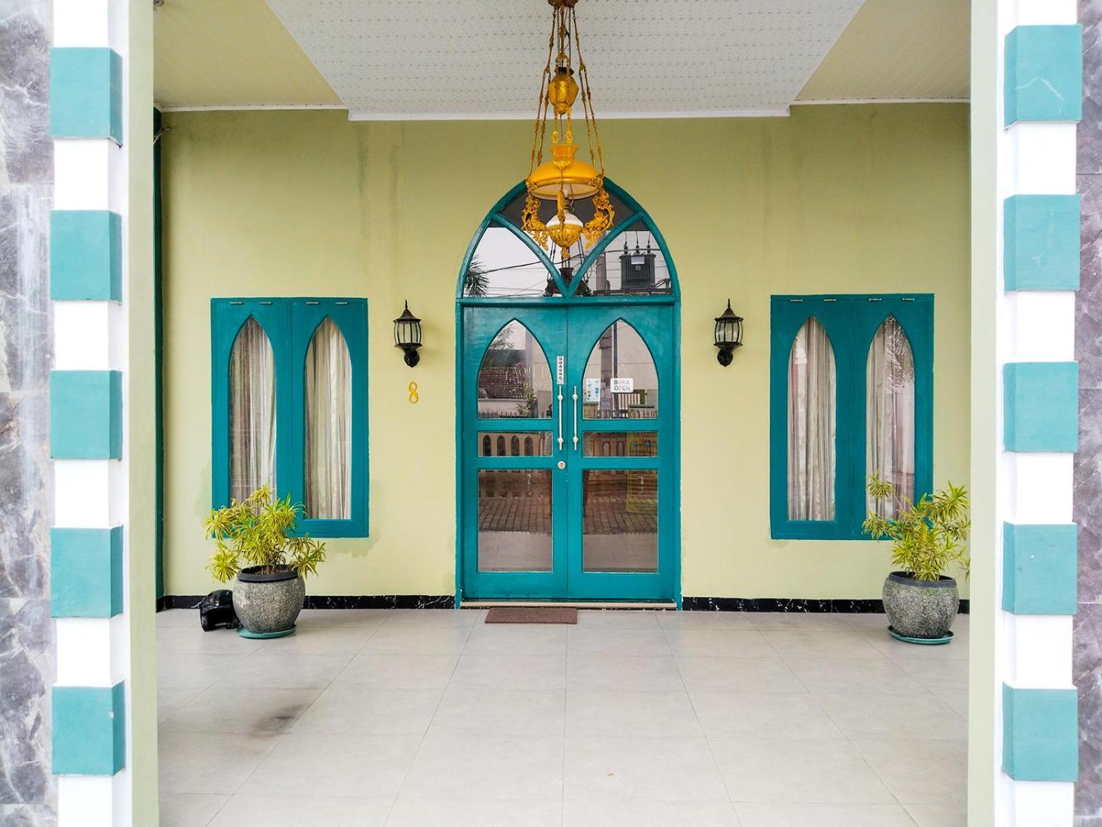 Grand Shaqilla Syariah Otel Deli Tua Dış mekan fotoğraf