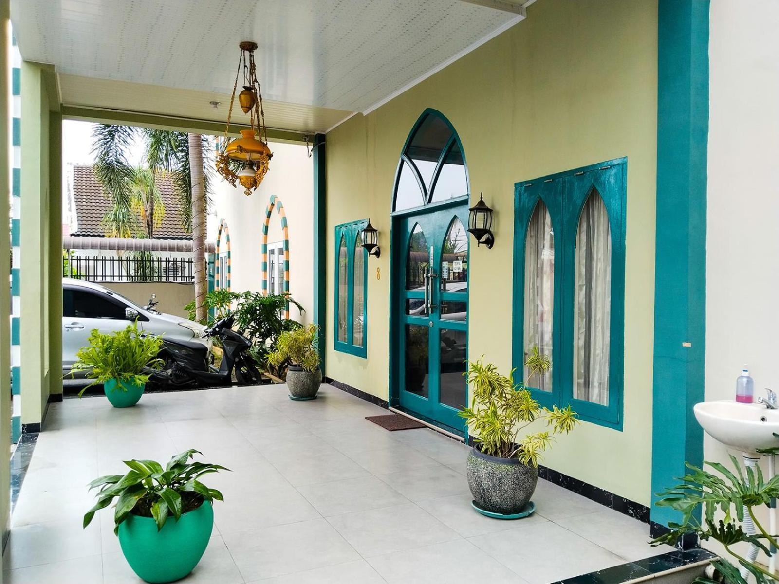Grand Shaqilla Syariah Otel Deli Tua Dış mekan fotoğraf